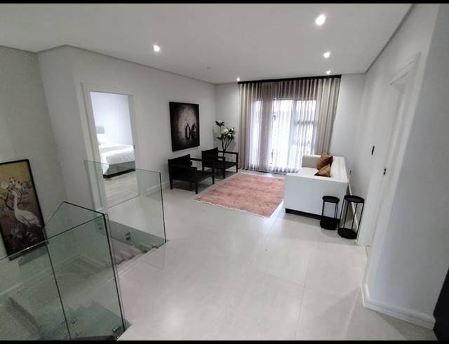 4 BEDROOM TOWNHOUSE FOR SALE IN IZINGA